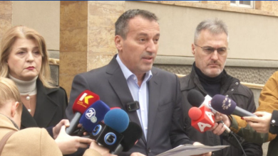 Photo of “Materialet në Komisionet Parlamentare nuk janë në gjuhën shqipe”, Bexheti: Nuk do të lejojmë punën e Komisioneve derisa dokumentet të sigurohen edhe në gjuhën shqipe