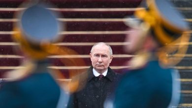 Photo of 25 vjet Putin: Nga miku në armik