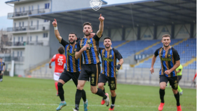 Photo of Edhe pse me tribunë të zbrazët, Shkupi fitoi Strugën në Çair