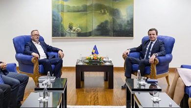 Photo of Sot u ngrit aktakuza e dytë ndaj Nagip Krasniqit, Kurti e mbron: Ai i ka çmendur me suksese kundërshtarët