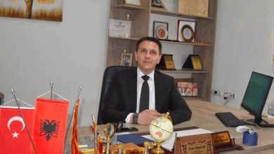 Photo of Isen Shabani uron festën e vitit të ri të gjithë bashkëqytetarëve