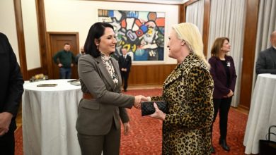 Photo of Deputetja Ajdari takon ambasadoren amerikane – konfirmim për miqësinë me ShBA