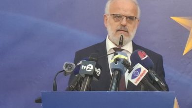 Photo of Talat Xhaferi nga Gostivari : Taravari braktisi Gostivarasit për të shkuar te punëdhënësi i ri në Shkup