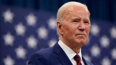 Photo of Biden i fal 39 persona dhe ua zbut dënimet 1.500 të tjerëve