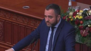 Photo of Aksionet e policisë/ Toshkovski në Kuvend: Në MPB ka informatorë që kriminelëve u shpërndajnë sekrete!