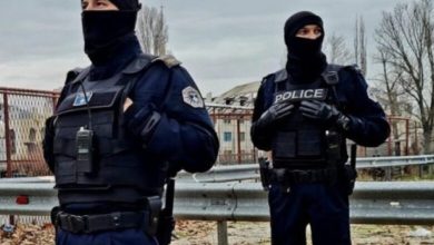 Photo of Policia rrethon gjykatën në Ferizaj, gjendet një çantë e dyshimtë