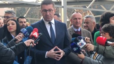Photo of Shpresoj që kjo të arrijë deri te Prokuroria, thotë Mickoski për deklaratat e Ali Ahmetit në lidhje me vendndodhjen e Grubit