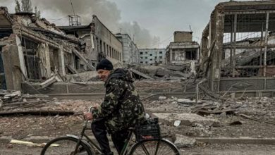 Photo of Rusia njofton marrjen nën kontroll të dy fshatrave në zona kyçe në lindje të Ukrainës