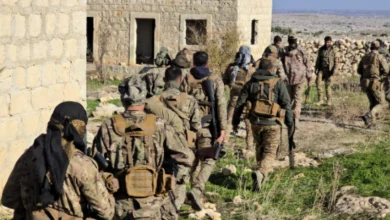 Photo of Pas Aleppos rebelët në Siri marrin një tjetër qytet të rëndësishëm, ushtria e Assad: Kemi pësuar shumë humbje, po tërhiqemi