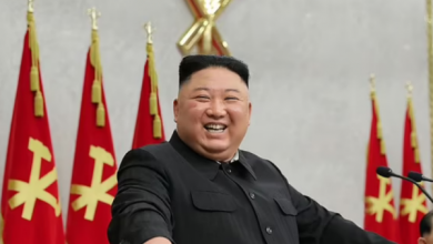 Photo of Koreja e Veriut ndalon ngrënien e hot-dogut dhe divorcin