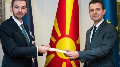 Photo of Ministri Mucunski pranoi kopjet e letrave kredenciale të ambasadorit të sapoemëruar të Italisë, Paolo Palmintieri