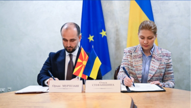 Photo of “Të përforcohet bashkëpunimi në procesin e integrimit në BE” – nënshkruhet memorandumi mes Maqedonisë së Veriut dhe Ukrainës