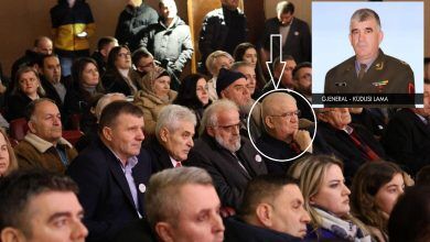 Photo of Gjenerali i UÇK-së, Kudusi Lame krah Ali Ahmetit në shënimin e “Flakës së Janarit” në Gostivar