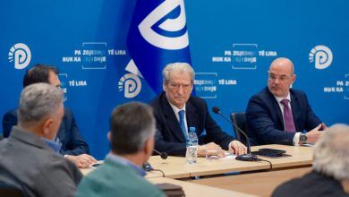 Photo of Berisha: Do godasim grupet kriminale brenda 16 muajve