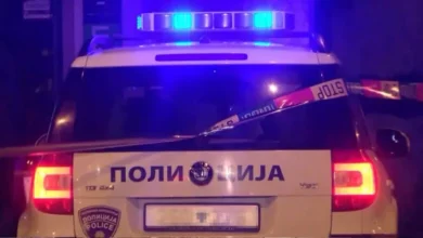 Photo of Ishte ngjitur mbi vagon për të bë video në Tik Tok, rryma godet për vdekje djaloshin 17 vjeçar në Shkup