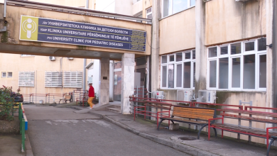 Photo of Inspektorati Shëndetësor dhe Sanitar nuk ka gjetur lëshime në punën e mjekëve lidhur me vdekjen e fëmijës 9 vjeçar në Klinikën e Fëmijëve