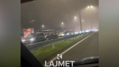 Photo of Raportohet për kolona të gjata për të hyrë në Kroaci, nga Serbia (VIDEO)