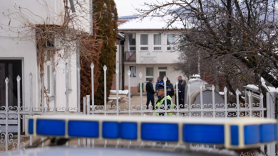 Photo of Lista Serbe: Punonjësit e institucioneve serbe do të vazhdojnë të paguhen