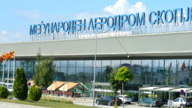 Photo of Ndalohet një shtetase turke në Aeroportin e Shkupit, kapet me dokumente të falsifikuara