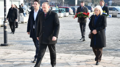 Photo of Gashi nderon heroin kombëtar Skënderbeun! “Lider i pashoq, i dha lavdim kombit shqiptar dhe drejtim historisë tonë”