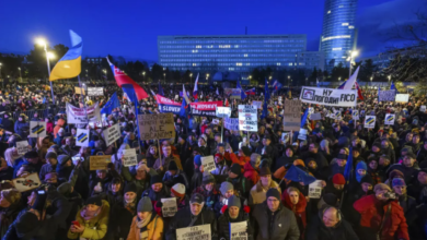 Photo of Protesta në Sllovaki kundër raporteve miqësore me Rusinë