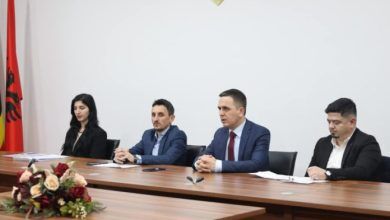 Photo of 14 profesorë marrin vendime pune në Tetovë, Kasami: Mësimdhënësit tanë janë shtyllat e edukimit dhe të përparimit