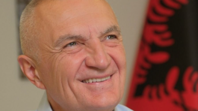 Photo of Meta reagon nga burgu: Nuk kam hyrë në SPAK, jam ende në qeli