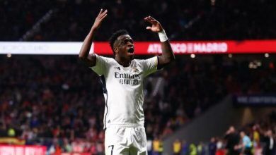 Photo of Ancelotti siguron se Vinicius s’e ka ndërmend të largohet