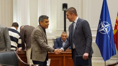 Photo of Mickoski ka besim te Izet Mexhiti, BDI-së i tha të dorëzojnë prova