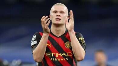 Photo of Babai i Haalandit thumbon keq Arsenalin pas turpërimit që i shkaktuan Man Cityt