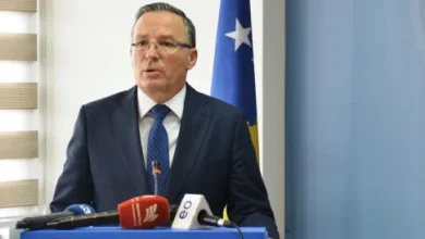Photo of Kurti i denigroi në terma kafshësh si “hajvanë”, Hamza s’merret me të: “Ecim tutje, nuk është gjuhë e duhur”