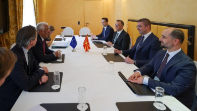 Photo of Mickoski realizoi takim me kryetarin e Këshillit Evropian, Antonio Koshta