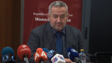 Photo of Në vend që të kërkohet refundim, “kleksan”-i do të mund të merret me recetë në barnatore, paralajmëroi Klekovski