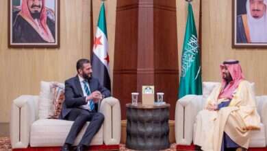 Photo of Presidenti i përkohshëm sirian realizon vizitën e tij të parë jashtë vendit! Zhvillon bisedë me princin saudit, Mohammed bin Salman