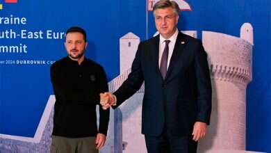 Photo of Presidenti kroat mbështet Zelenskyn