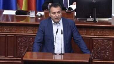 Photo of Blerim Bexheti: Gashi njejtë si Kostadinovski, SMS-të po i dërgon vetëm në maqedonisht!