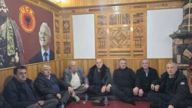 Photo of Familja Gërvalla shpreh keqardhje publike ndaj Haradinajëve pas polemikave
