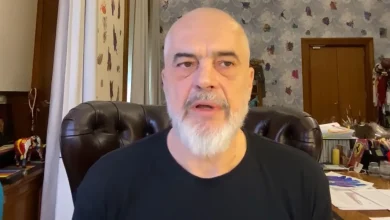 Photo of “Spërdridhu babale, spërdridhu”, Rama nxjerr mesazhin që ka marrë nga koordinatori juridik për gjyqin me Gazment Bardhin: S’kanë prova dhe shtyjnë seancat me llafe boshe