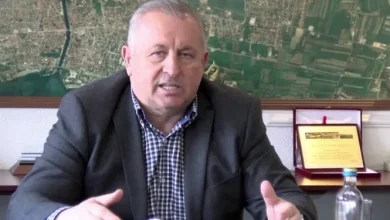 Photo of Fatmir Limani ia mer kompetencat edhe Ramiz Merkos për çerdhet në Strugë