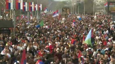 Photo of Pamjet me dron të protestës në Beograd – kolona kilometërshe të njerëzve