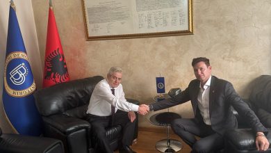 Photo of Takim vëllazëror! Ali Ahmeti priti në takim ambasadorin e Shqipërisë në RMV, Denion Meidani!