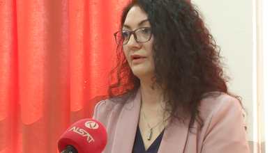 Photo of 7 marsi/ Mësimdhënësit në vend vlerësojnë se kanë pagat më të ulëta kundrejt pagave në institucionet e tjera