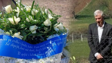 Photo of Emocionuese mesazhi i Thaçit: Te varri yt erdha i fundit babë