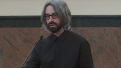 Photo of Apasiev kërkon dorëheqjen e Toshkovskit: Licenca e falsifikuar është rinovuar në kohën tuaj