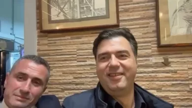Photo of Vijojnë replikat, Basha i përgjigjet Ramës nga Athina: Ça fyelli o Rame, në çdo vrimë nga një hajdut
