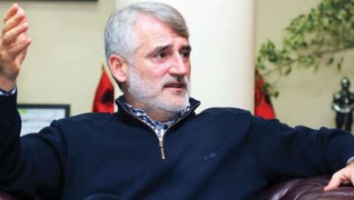 Photo of Menduh Thaçi sot feston ditëlindjen ja sa vjet i bëni sot ai!?