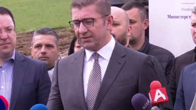 Photo of Mickoski për shkarkimin e Kocevskit: Duke pas parasysh situatën e ndjeshme në shoqëri, planifikojmë atë procedurë ta lemë atje ku është