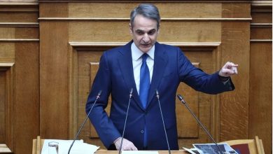 Photo of Qeveria greke rrit pagën minimale në 880 euro, përfitojnë dhe emigrantët shqiptarë