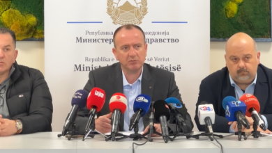 Photo of Taravari: Sot lirohen 12 pacientë në shërim shtëpiak, 1 sot kthehet nga Beogradi, ndërsa 5 jashtë shtetit mbeten në gjendje të rëndë