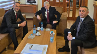 Photo of Ahmeti, Haradinaj e Brahimaj takohen për një kafe n’Lezhë: Të bashkuar, ndërtojmë të ardhmen